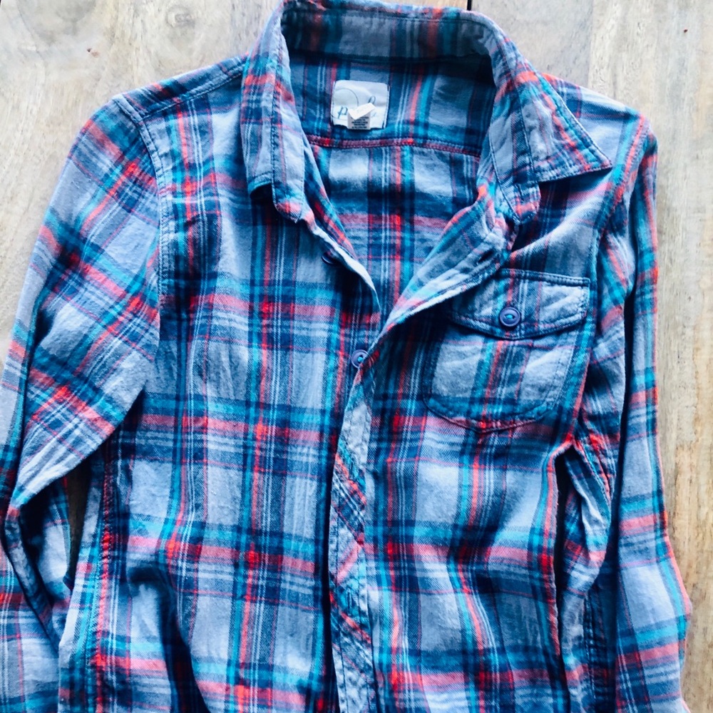 Peek Button Shirt